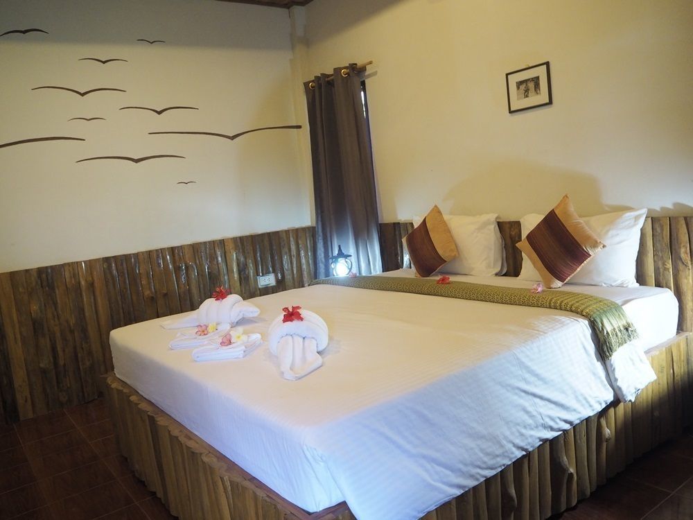 Euro Lanta White Rock Resort Ko Lanta Exterior foto